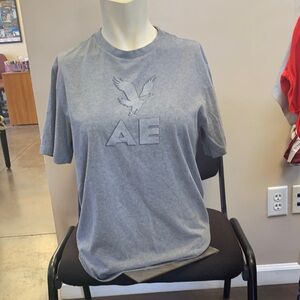 American Eagle Outfitters Men’s Light Gray AE Logo Crew Tee